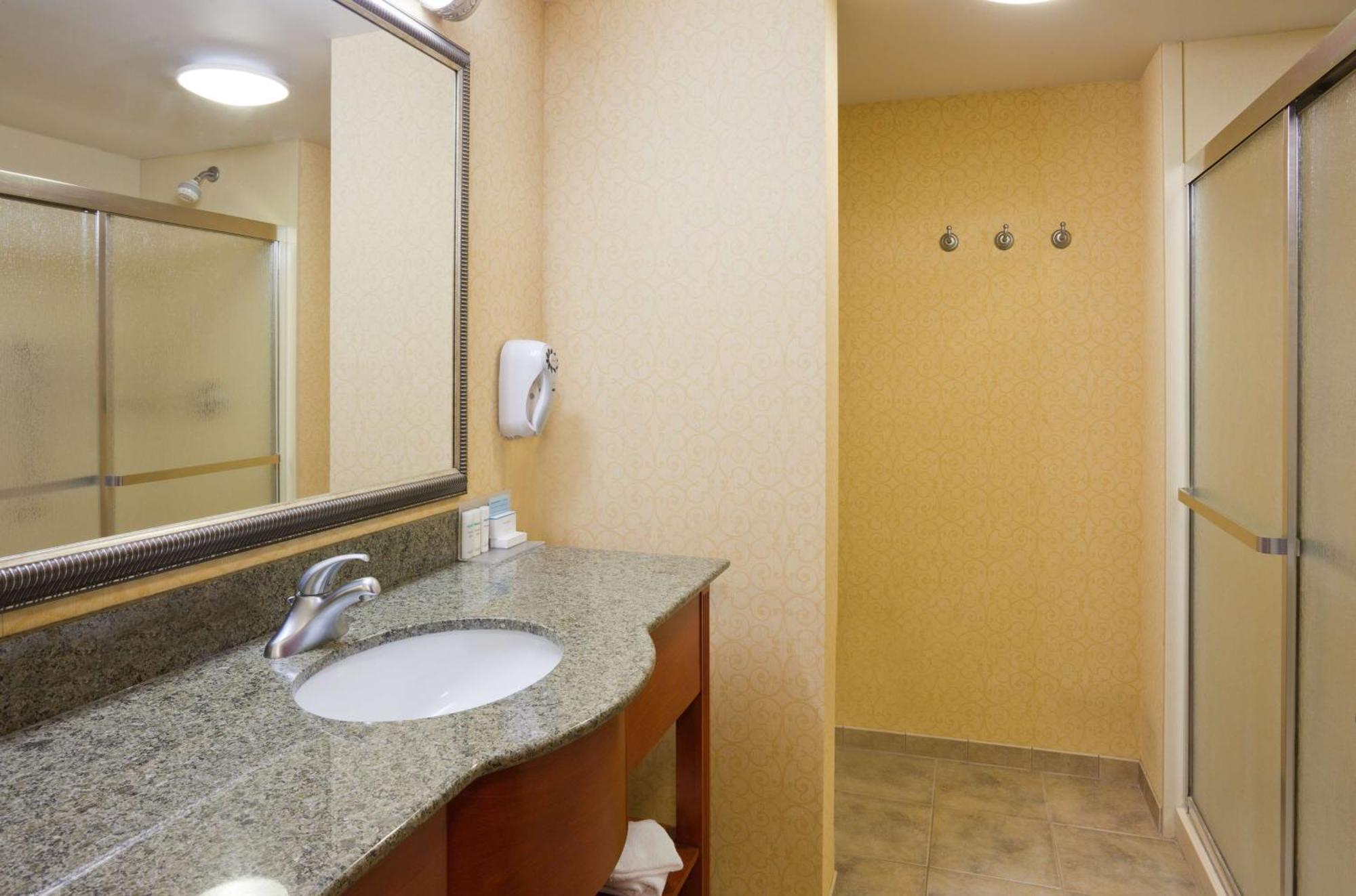 Hampton Inn & Suites Lino Lakes Εξωτερικό φωτογραφία